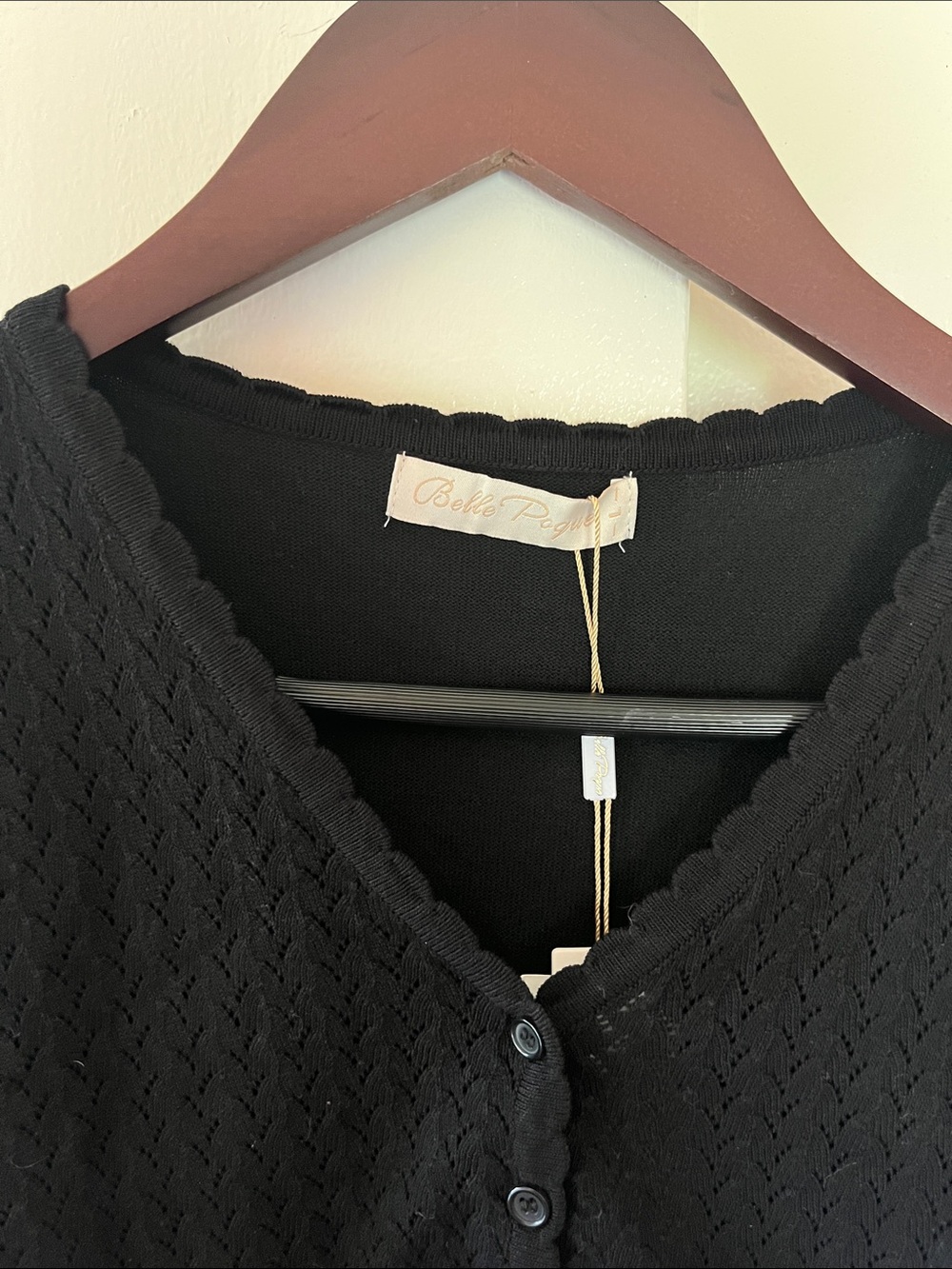 NWT Belle Poque Black Scalloped Edge Cropped Cardigan - Picture 2 of 6